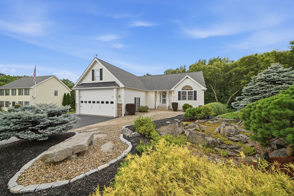 5 Patriot Way Property Photo 5