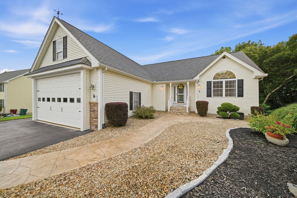 5 Patriot Way Property Photo 6