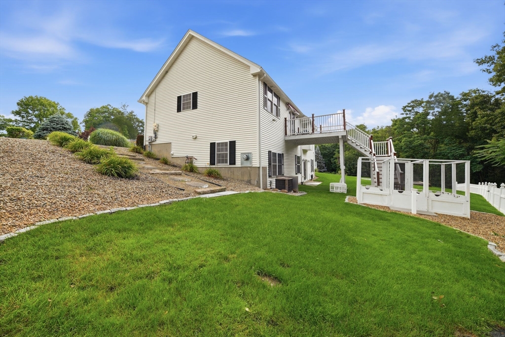 5 Patriot Way Property Photo 10
