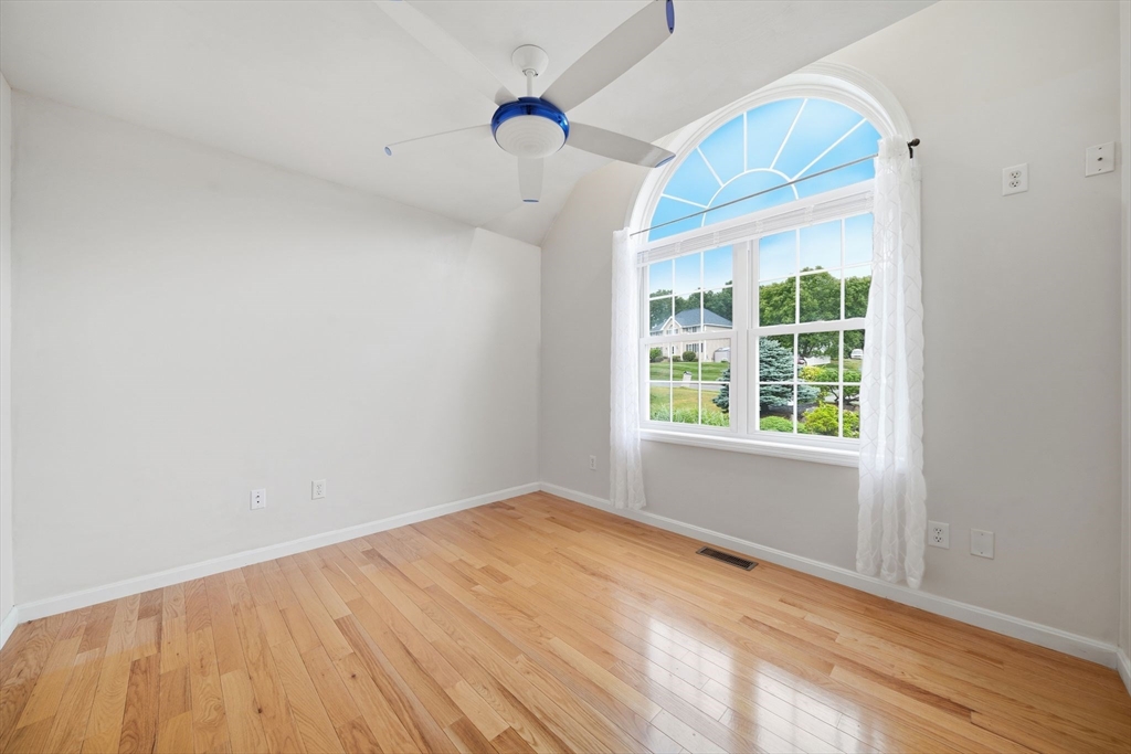 5 Patriot Way Property Photo 13