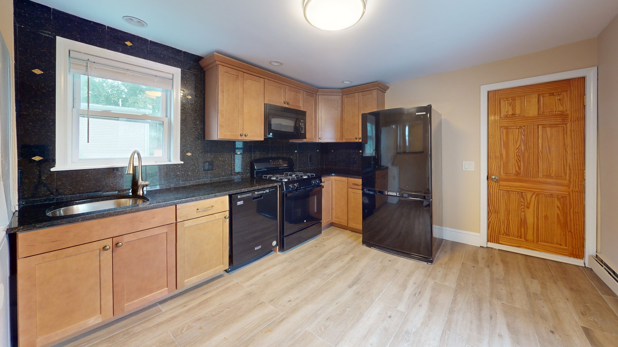 49 Glenwood # 2 Property Photo 1