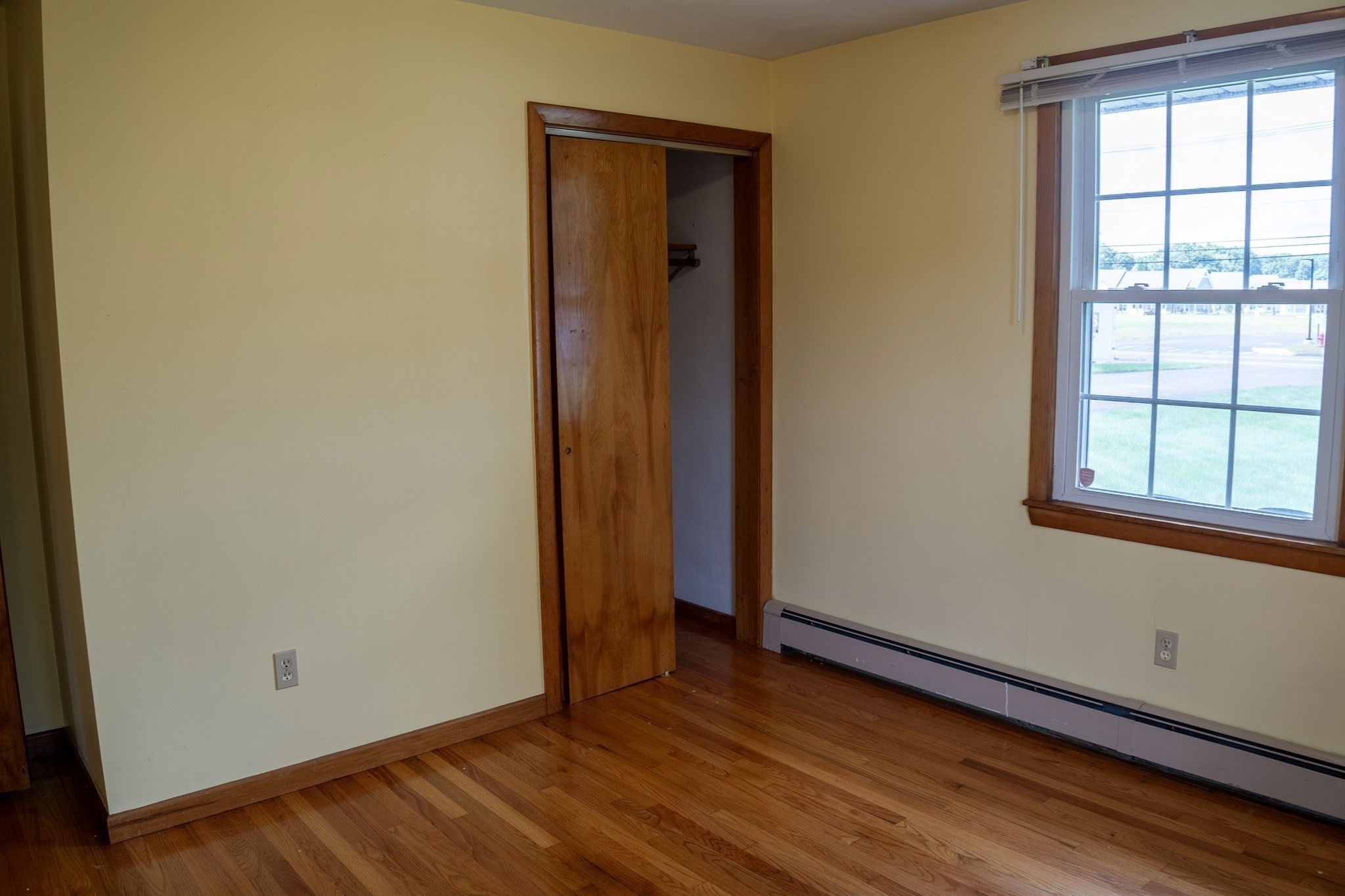 571 Mill St Property Photo 17