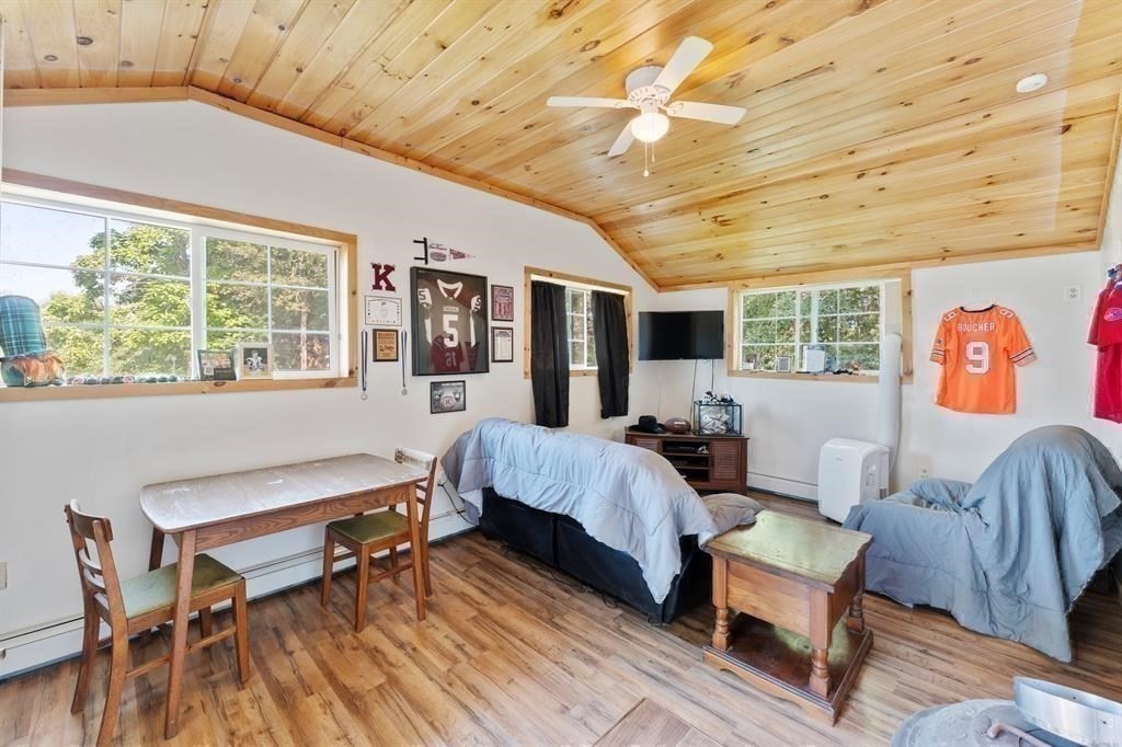 1530 Hartford Pike Property Photo 29