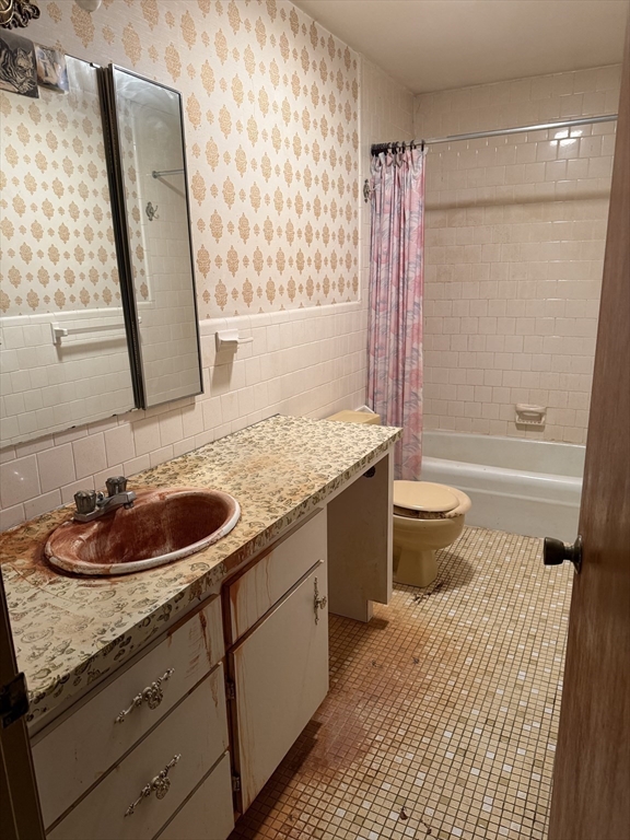 1 Red Gate Road Property Photo 8