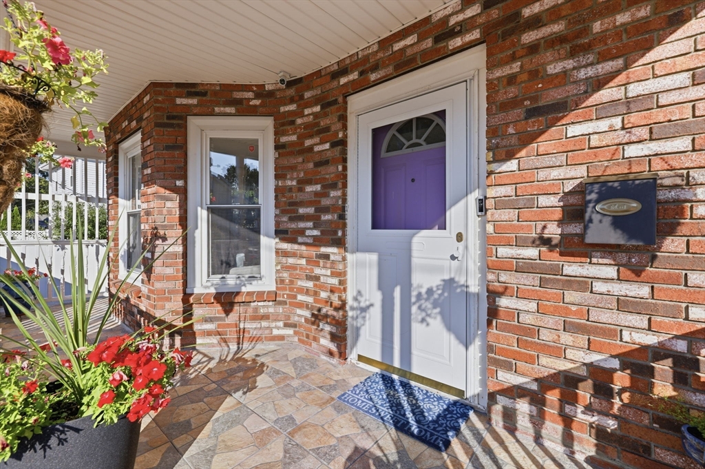 8 Lufkin St Property Photo 2
