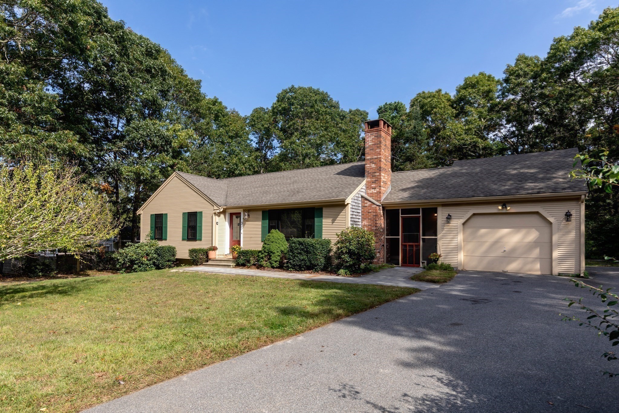 3 Autumn Way Property Photo 1