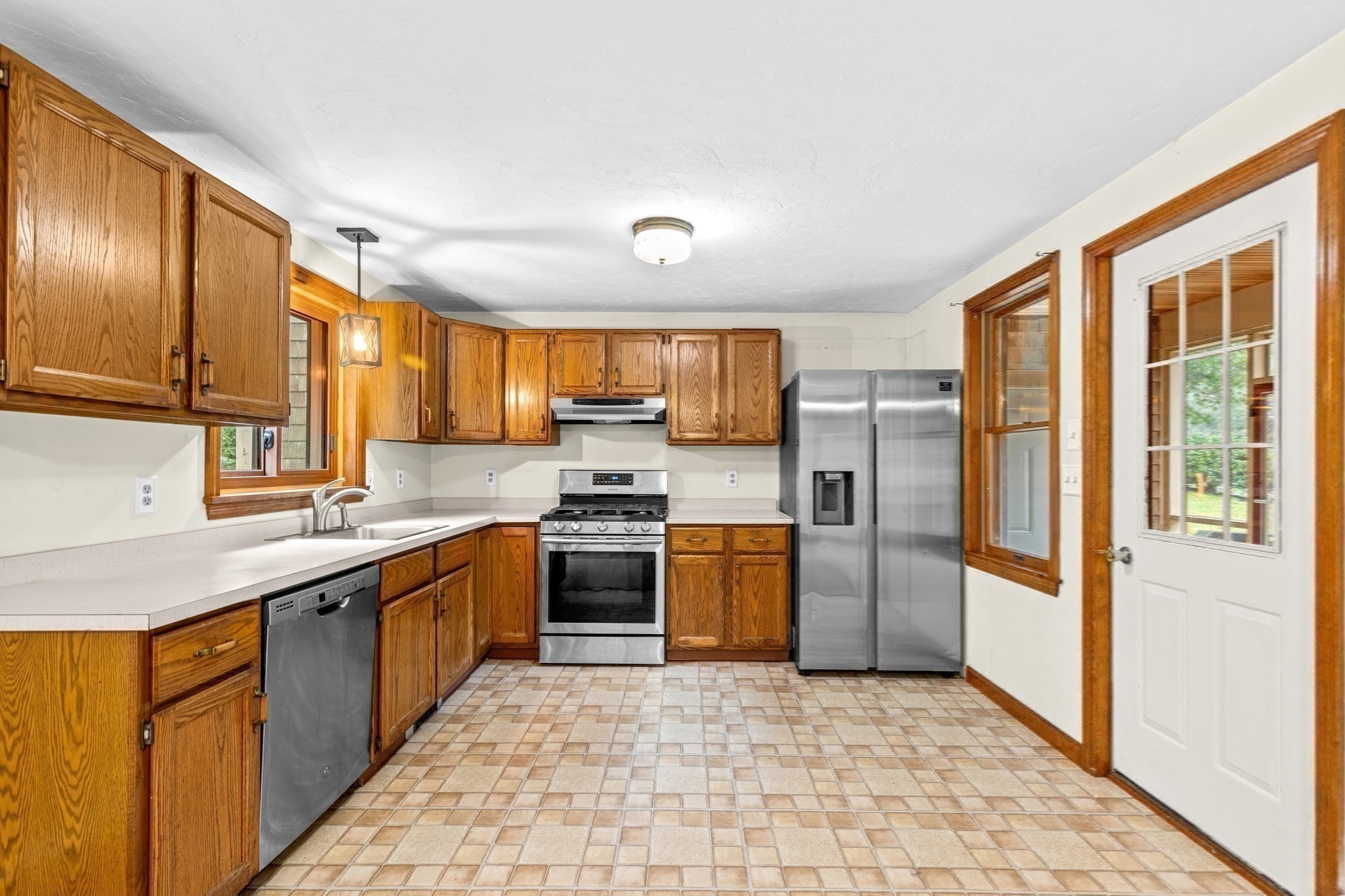 3 Autumn Way Property Photo 16