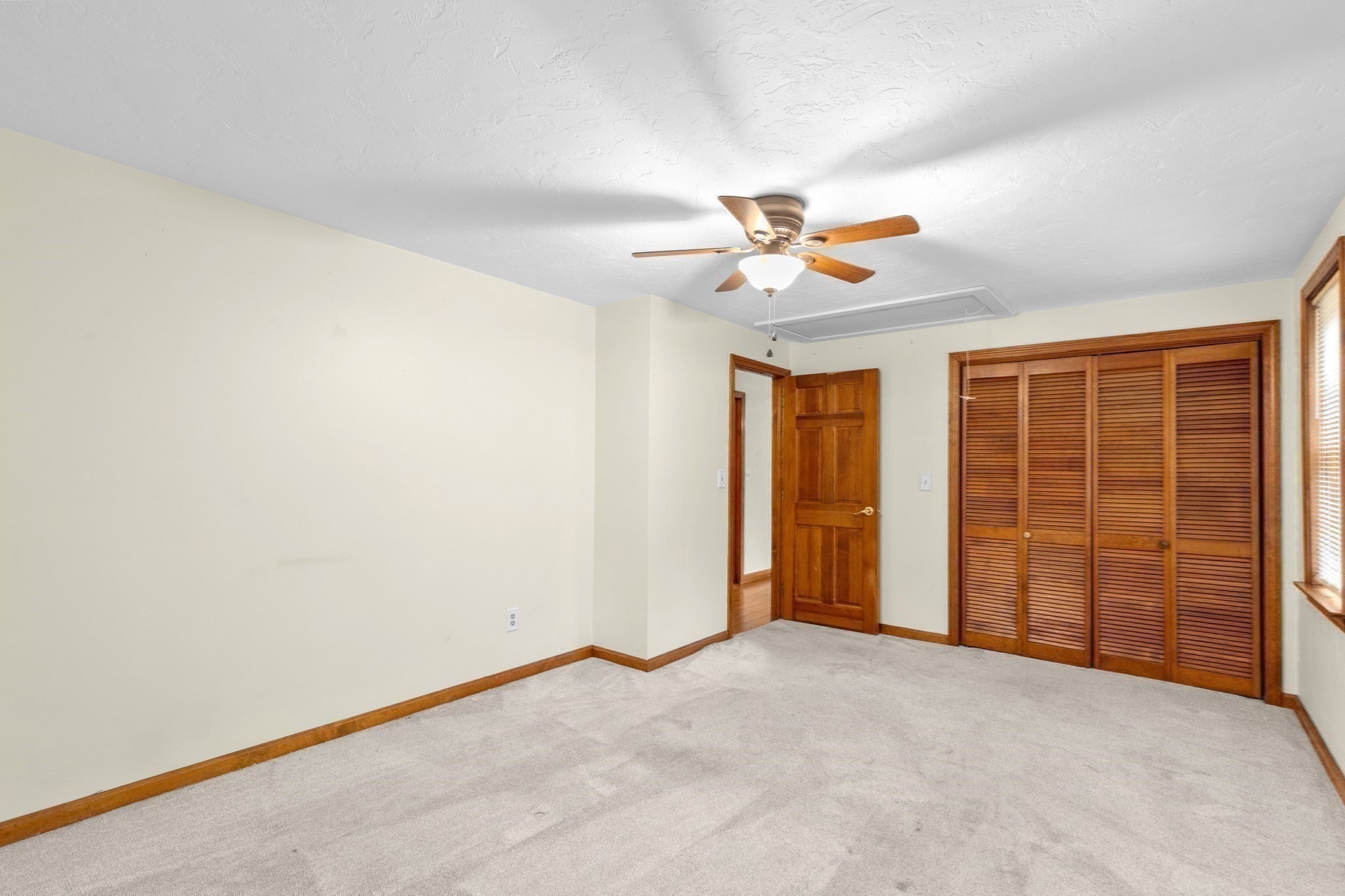 3 Autumn Way Property Photo 24