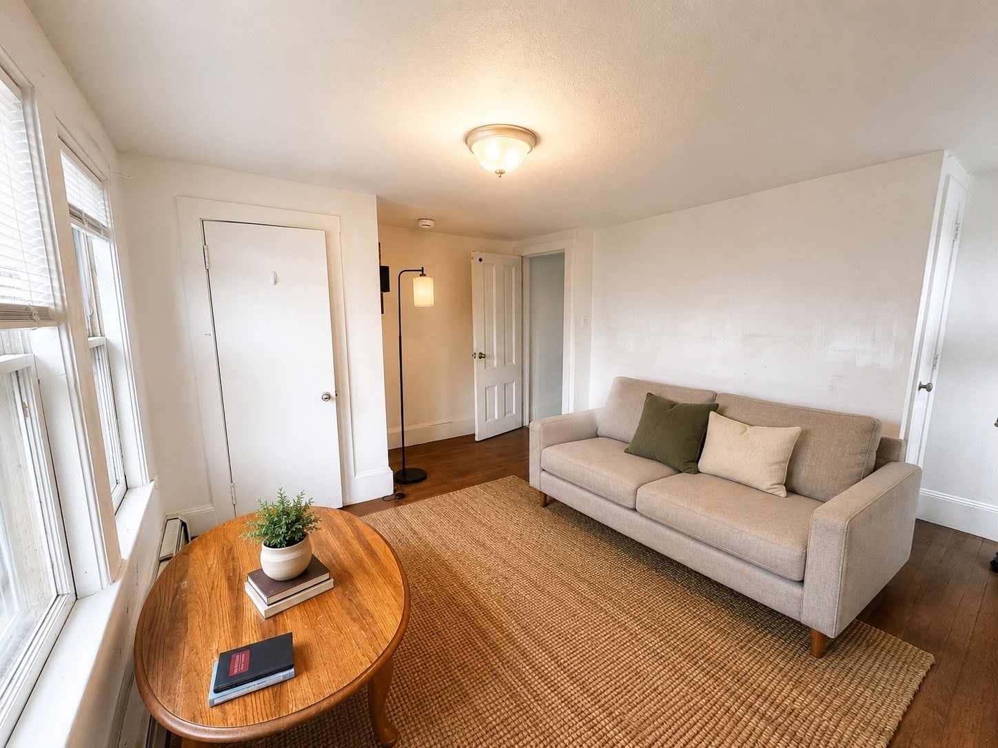 40 Seafoam Ave # 2 Property Photo 1