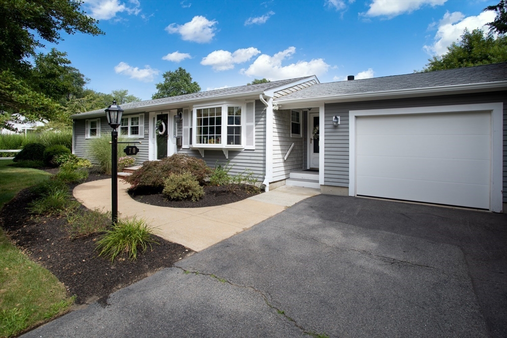 70 Longview Drive Property Photo 1