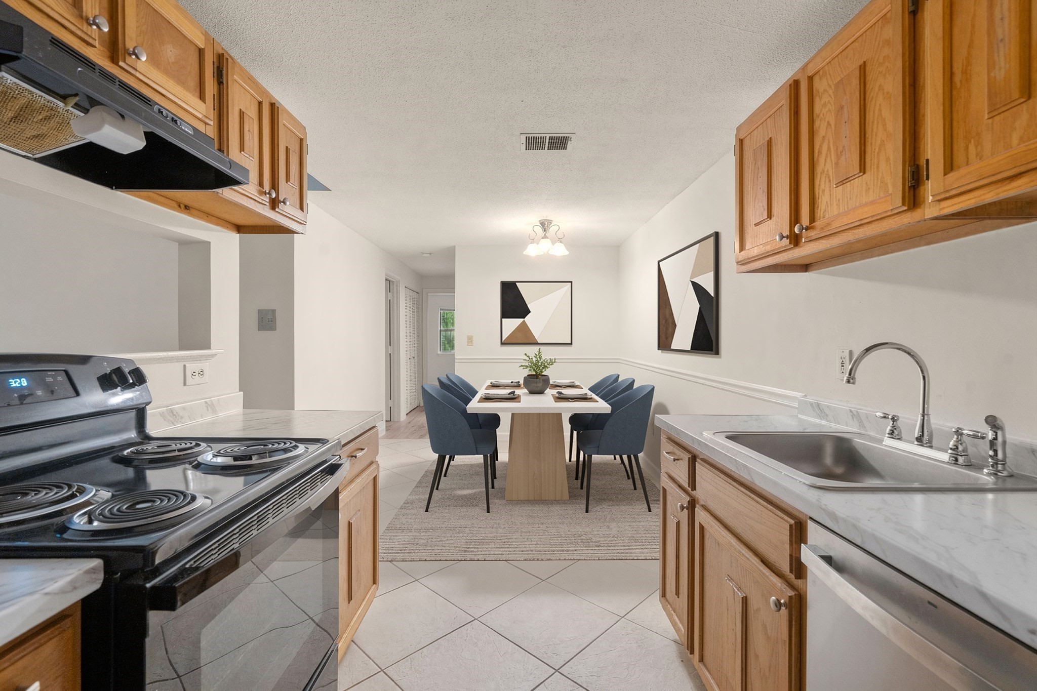20 Walden Dr # 20 Property Photo 3