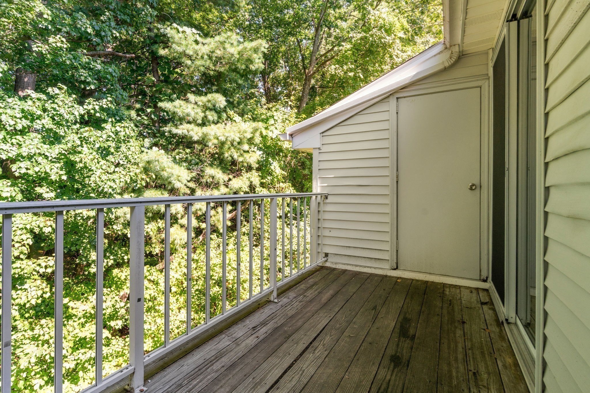 20 Walden Dr # 20 Property Photo 11