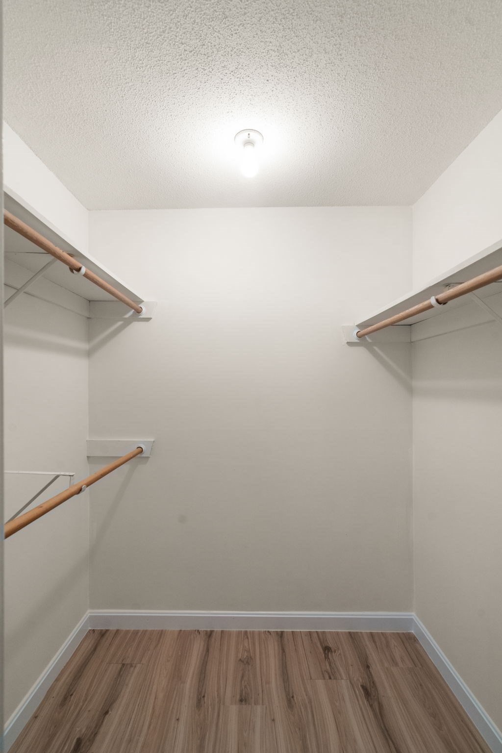 20 Walden Dr # 20 Property Photo 17