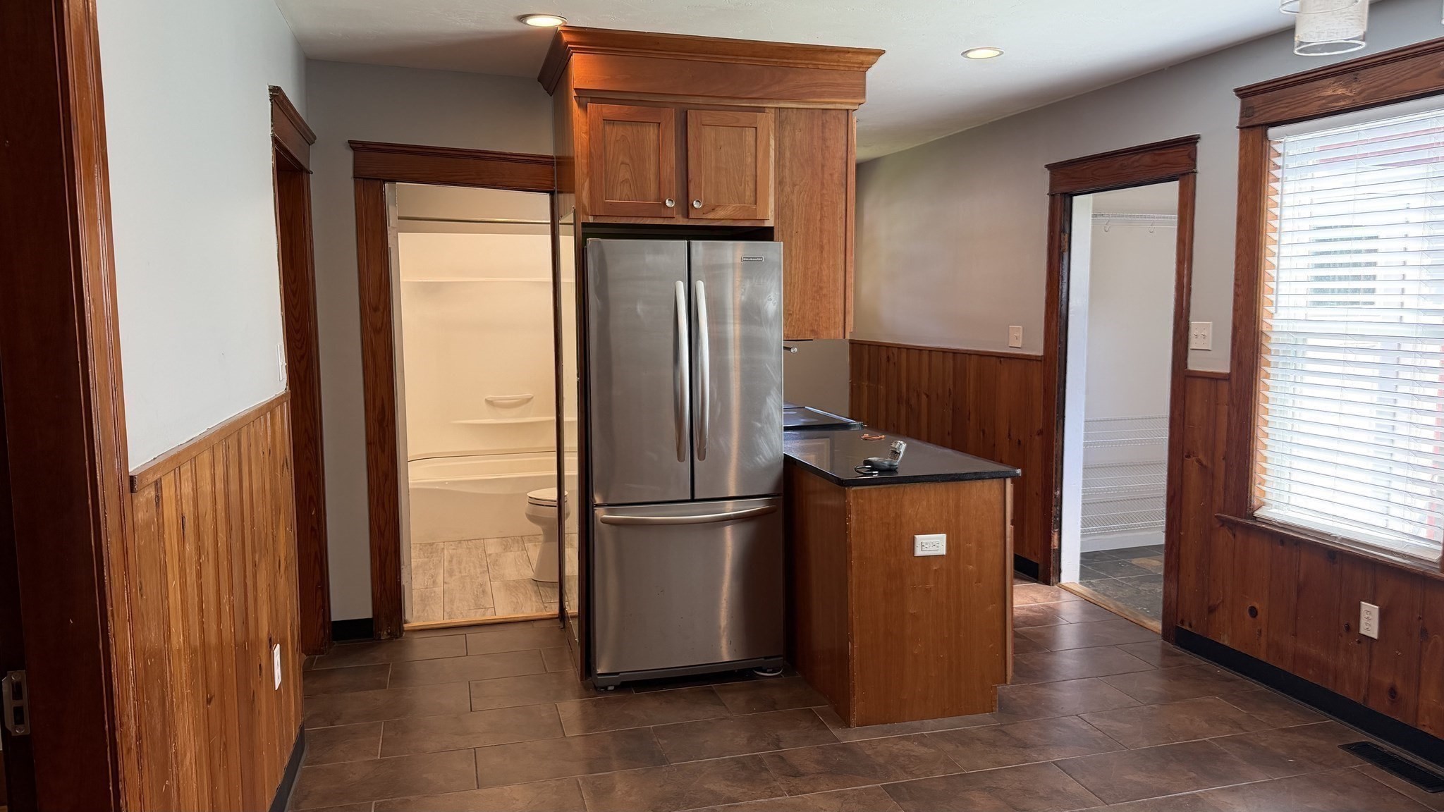 8 Elton St # 1 Property Photo 14