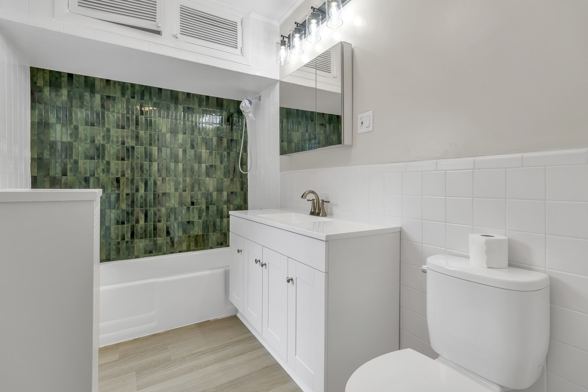 14 S Munroe Terr # 2 Property Photo 12