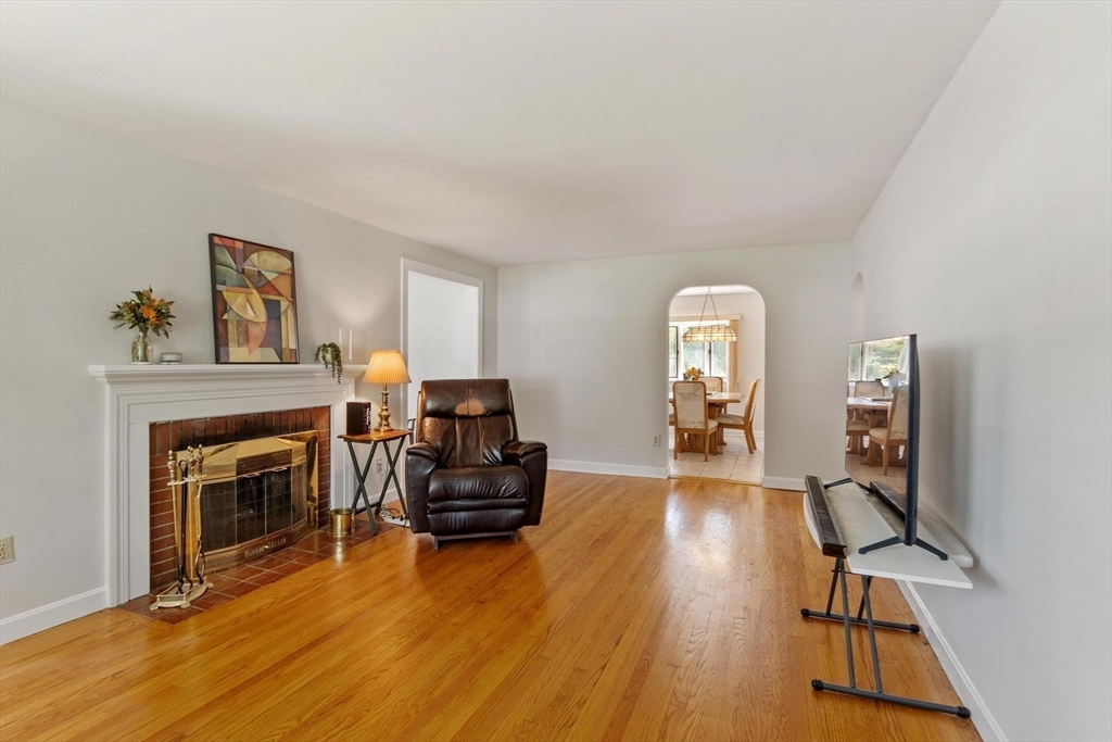 5 Noel Road Property Photo 12