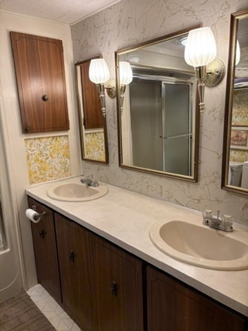 5 Sycamore Drive Property Photo 8