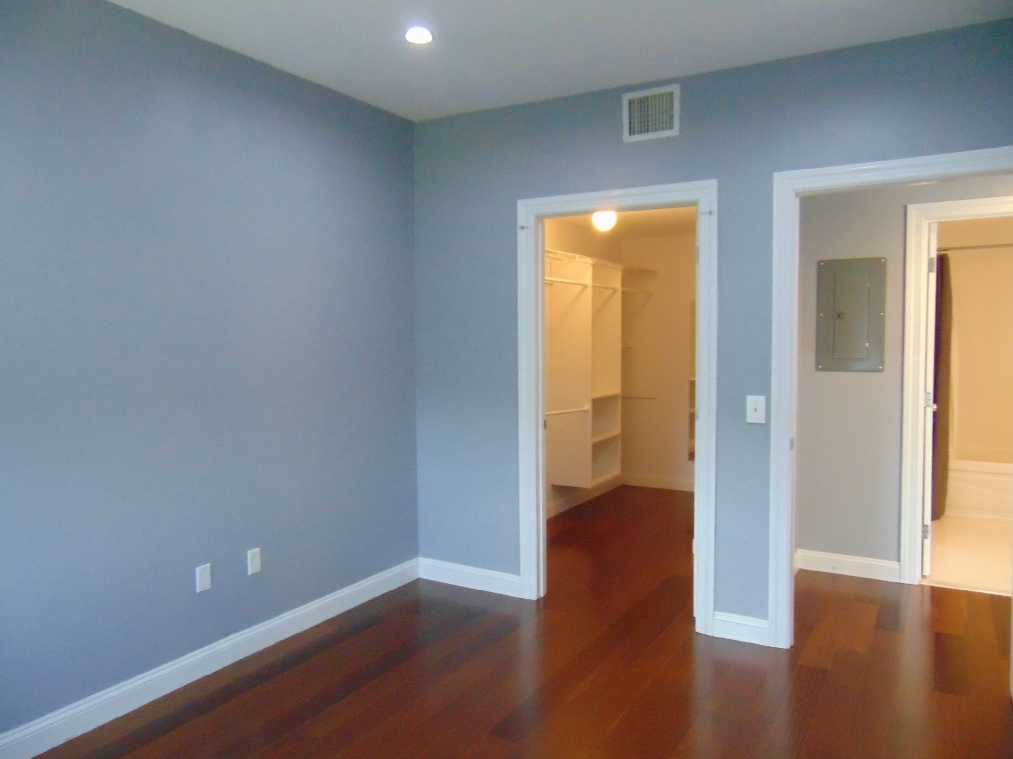 614 Pond St # 2406 Property Photo 10