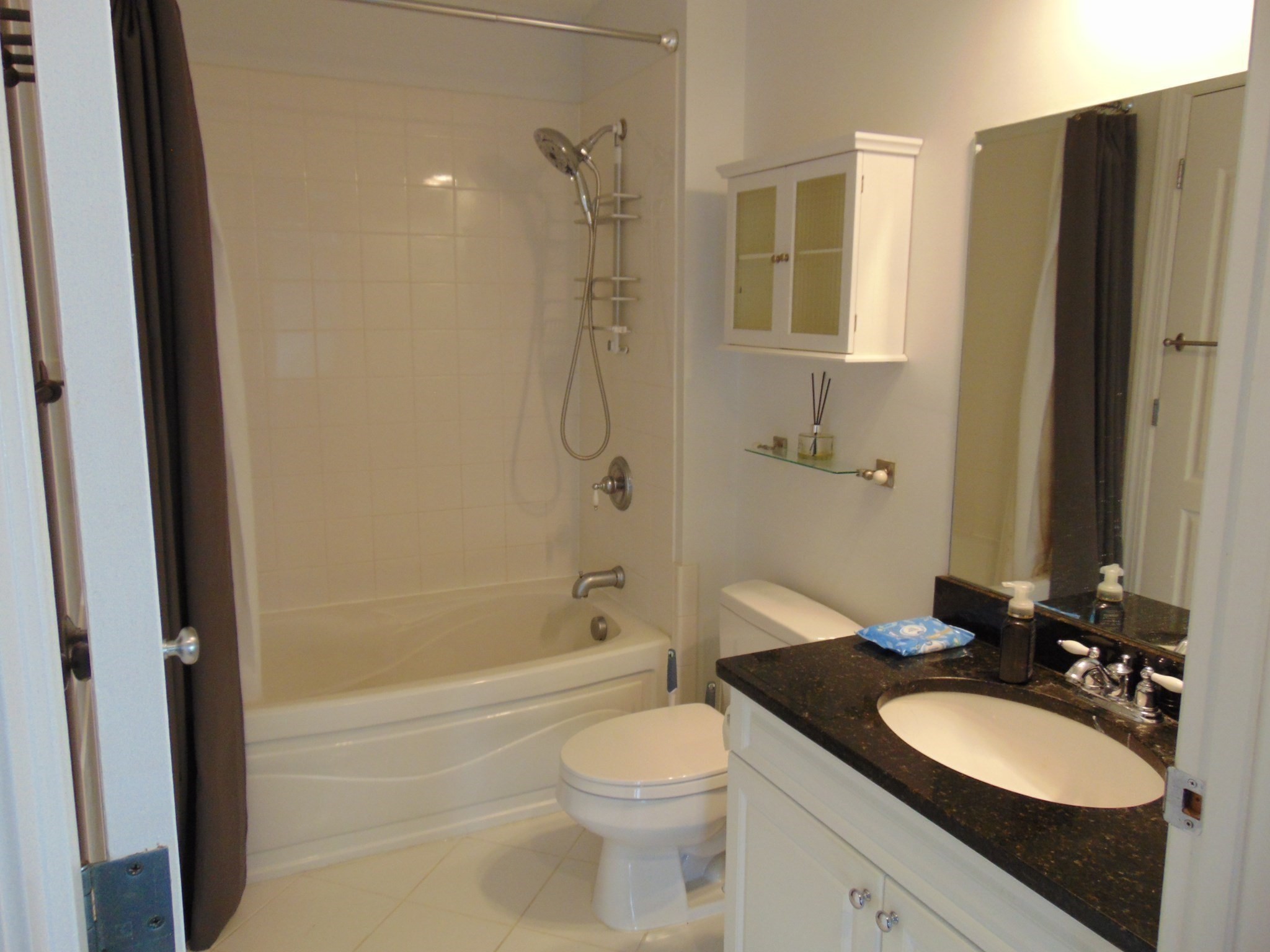 614 Pond St # 2406 Property Photo 12