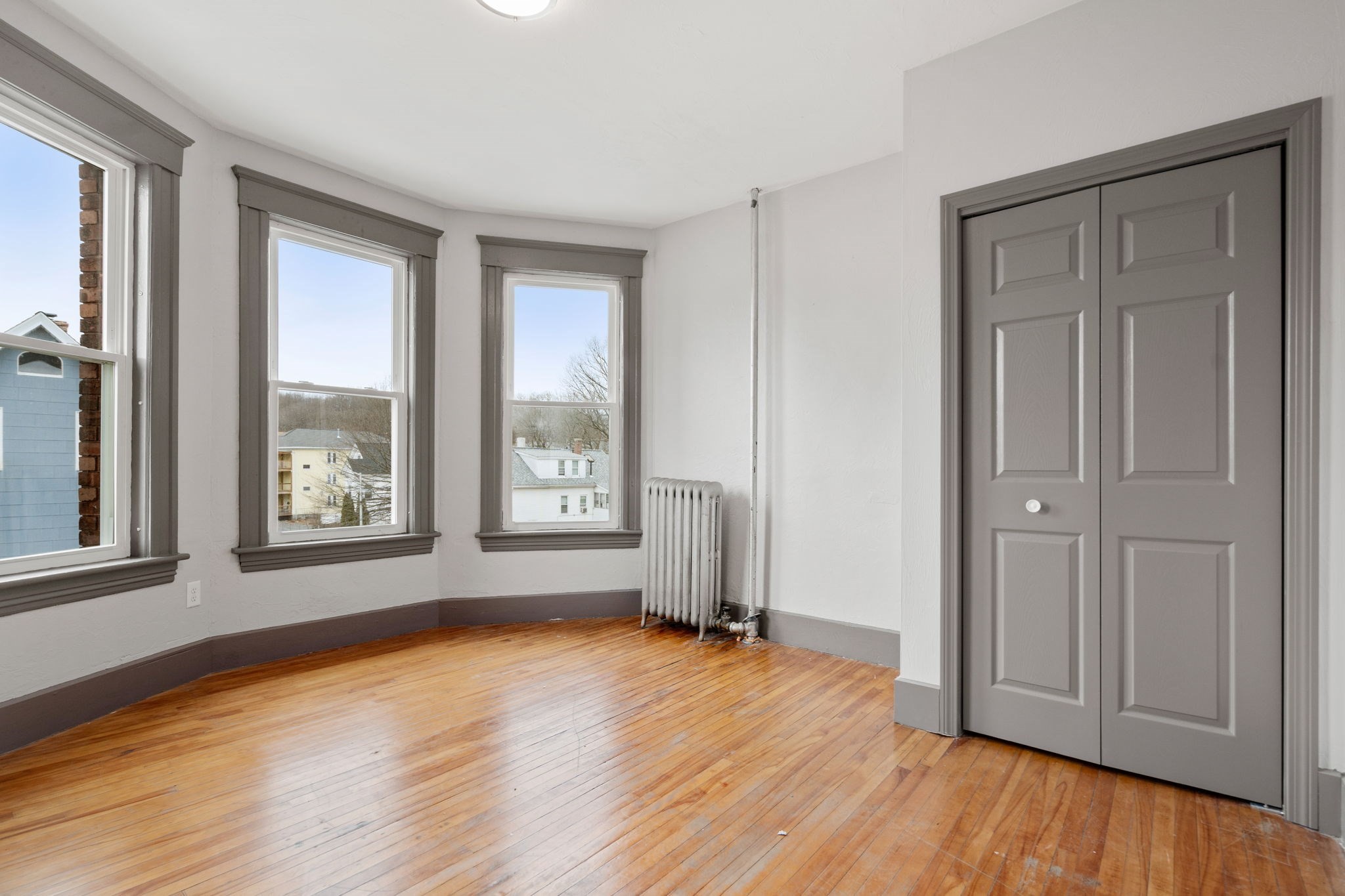 70 Russell St. # 4 Property Photo 1