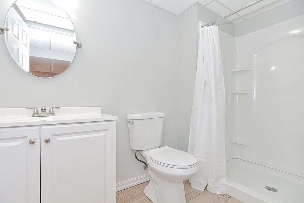 4 Edgemont Ave Property Photo 19