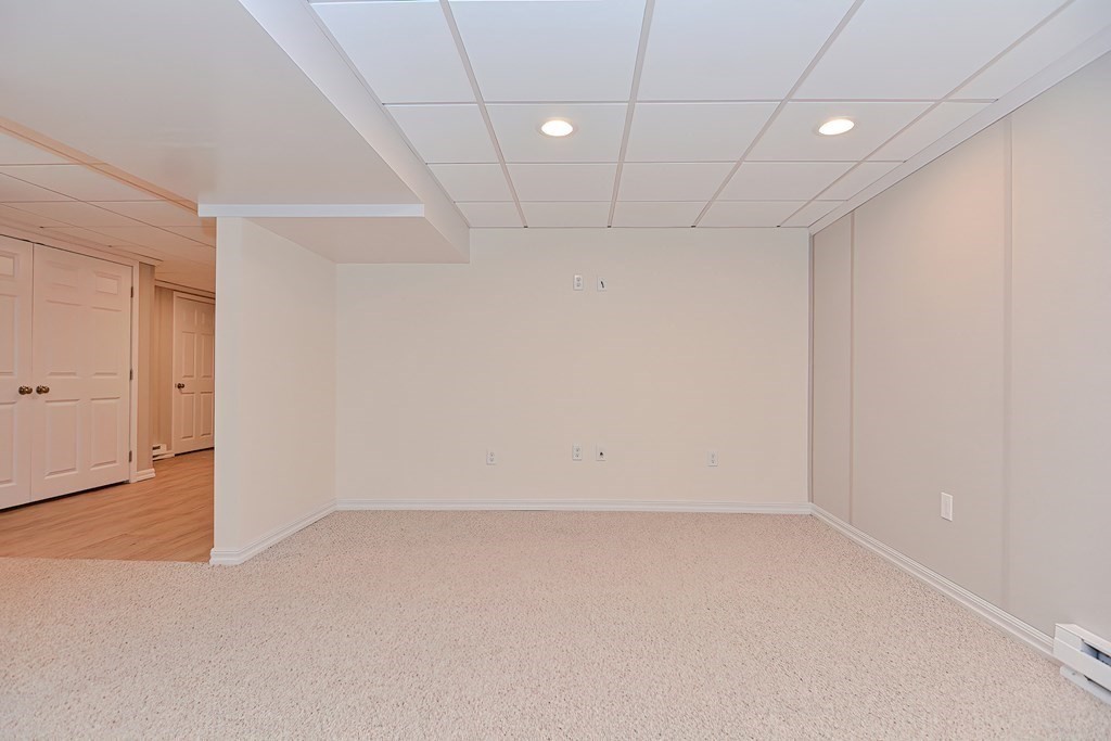 4 Edgemont Ave Property Photo 20