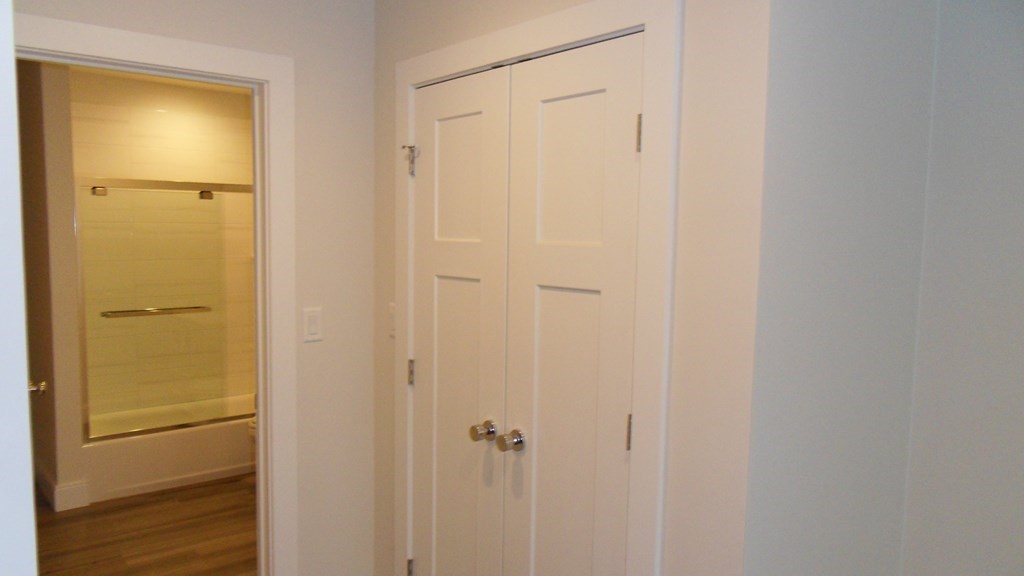 76 Stonley Road # 6 Property Photo 9