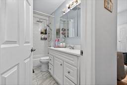1684 N. Shore Rd Property Photo 16