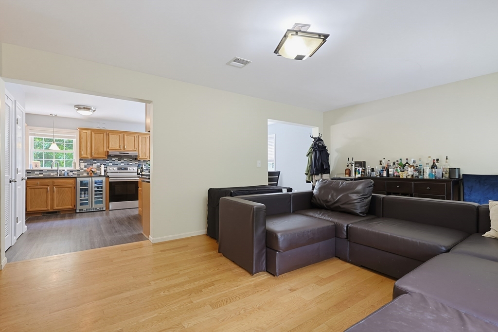620 Washington St Property Photo 30