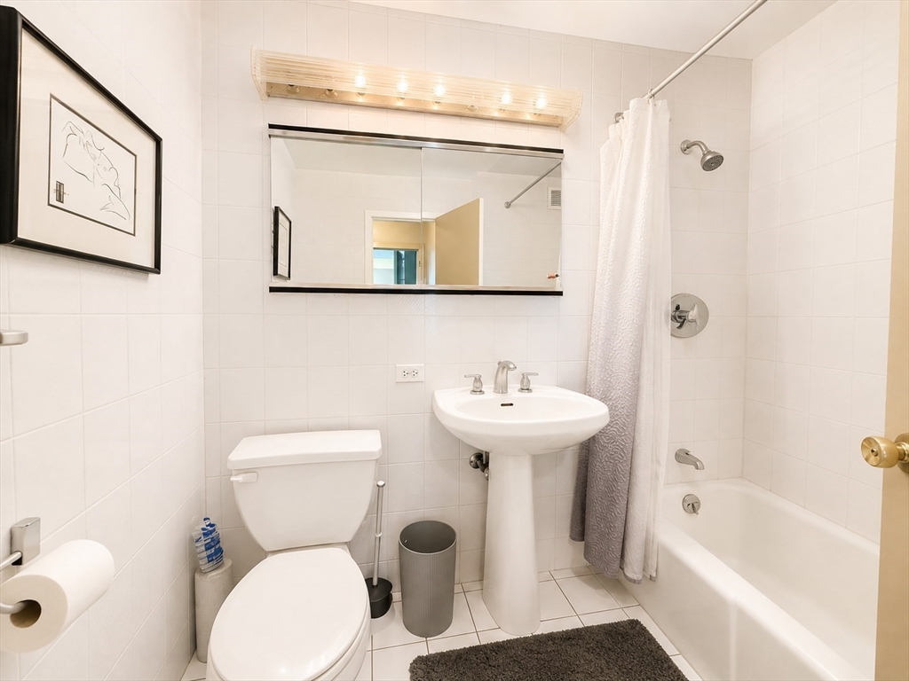 151 Tremont # 23m Property Photo 8