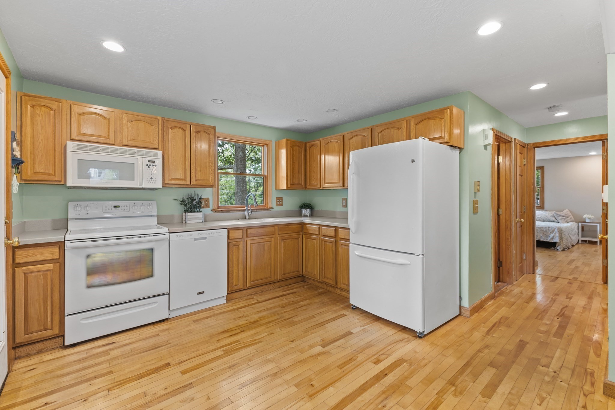 41 Drexel St Property Photo 7