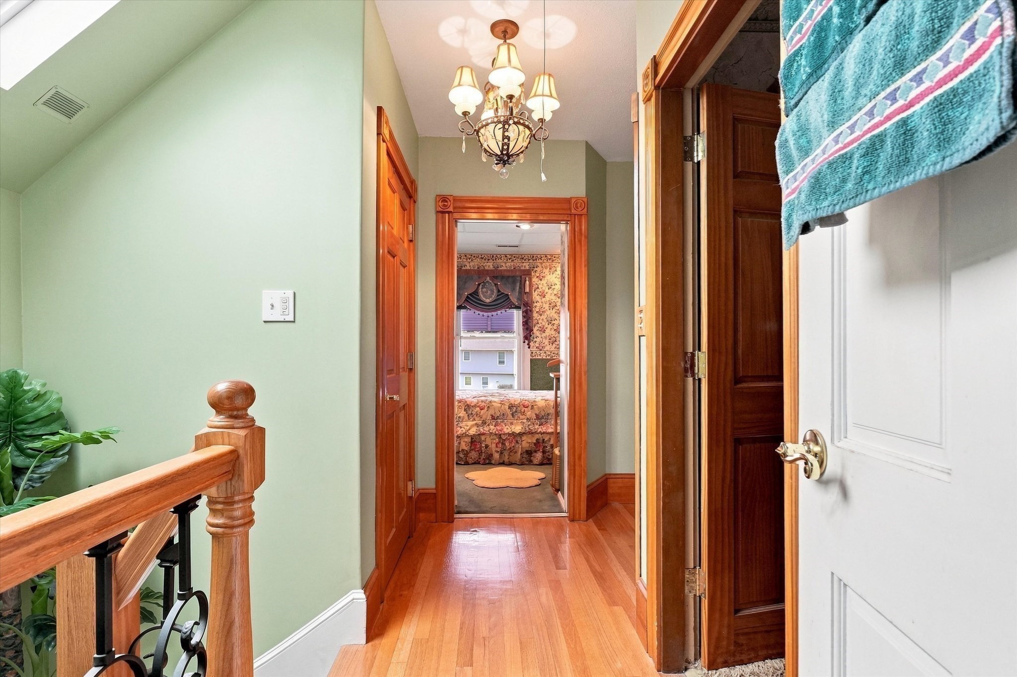 38 Eastman Ave Property Photo 7