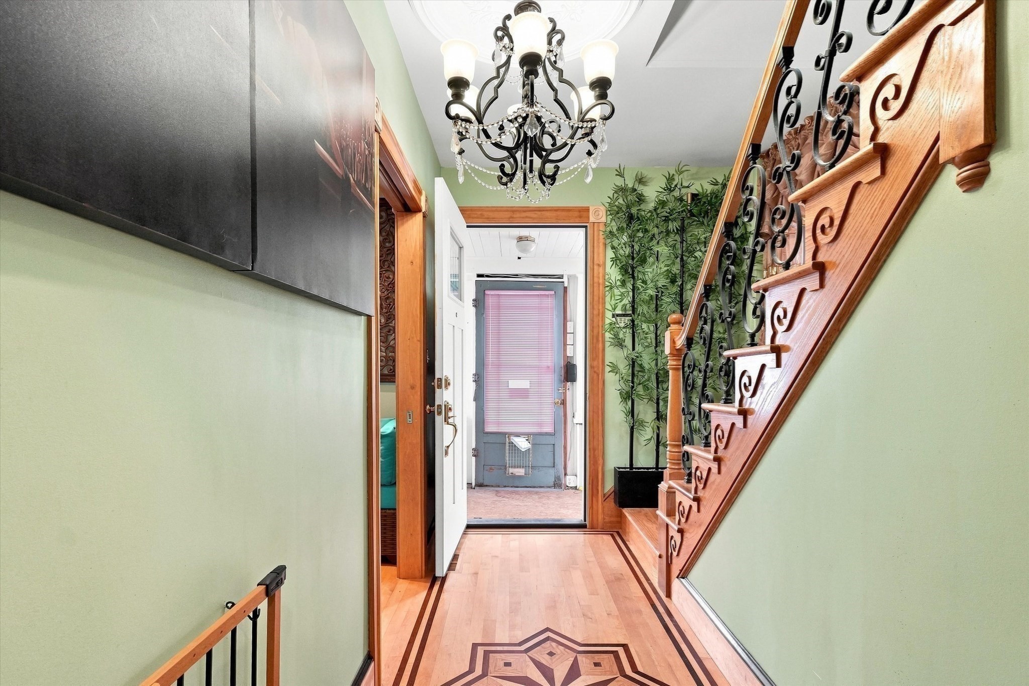 38 Eastman Ave Property Photo 17