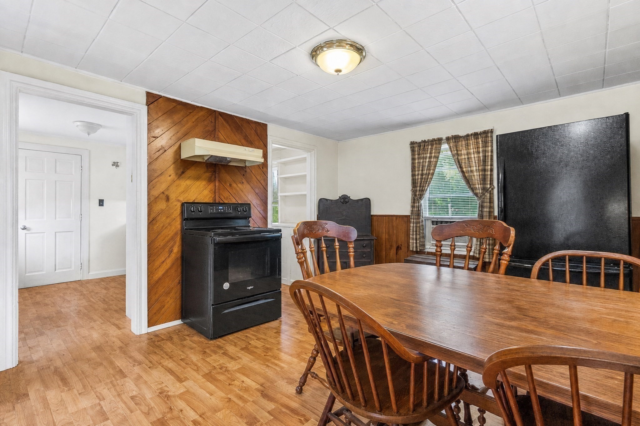 1313 Somerset Ave Property Photo 5