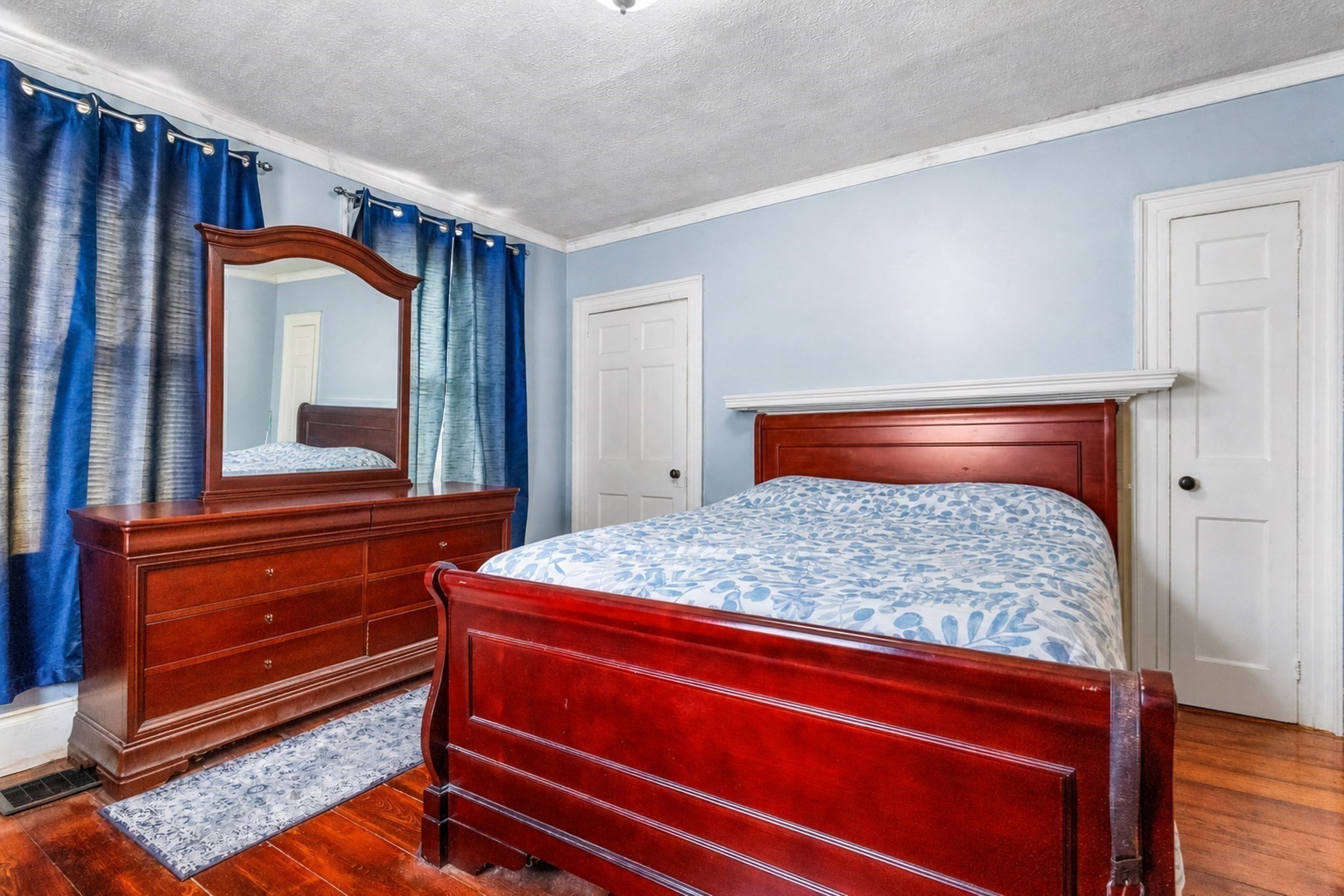 1313 Somerset Ave Property Photo 9