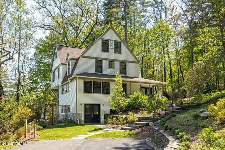 10 Berkshire Heights Property Photo 1