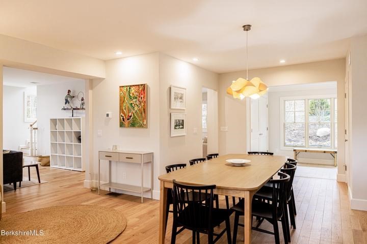 10 Berkshire Heights Property Photo 14