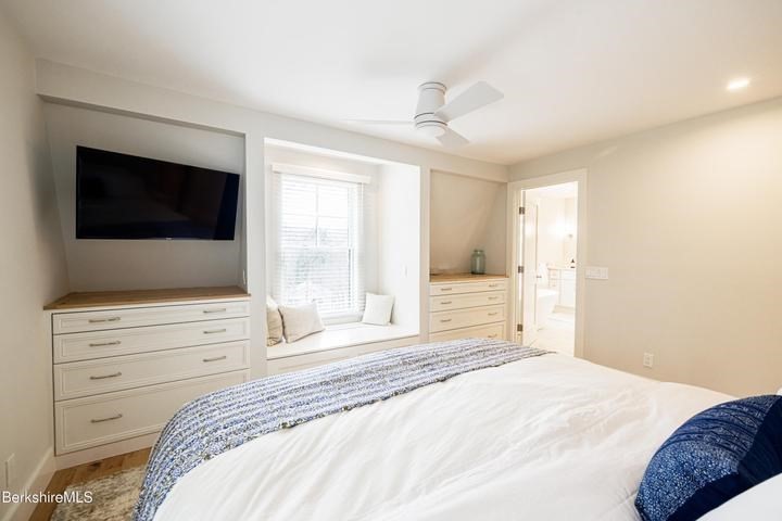 10 Berkshire Heights Property Photo 24