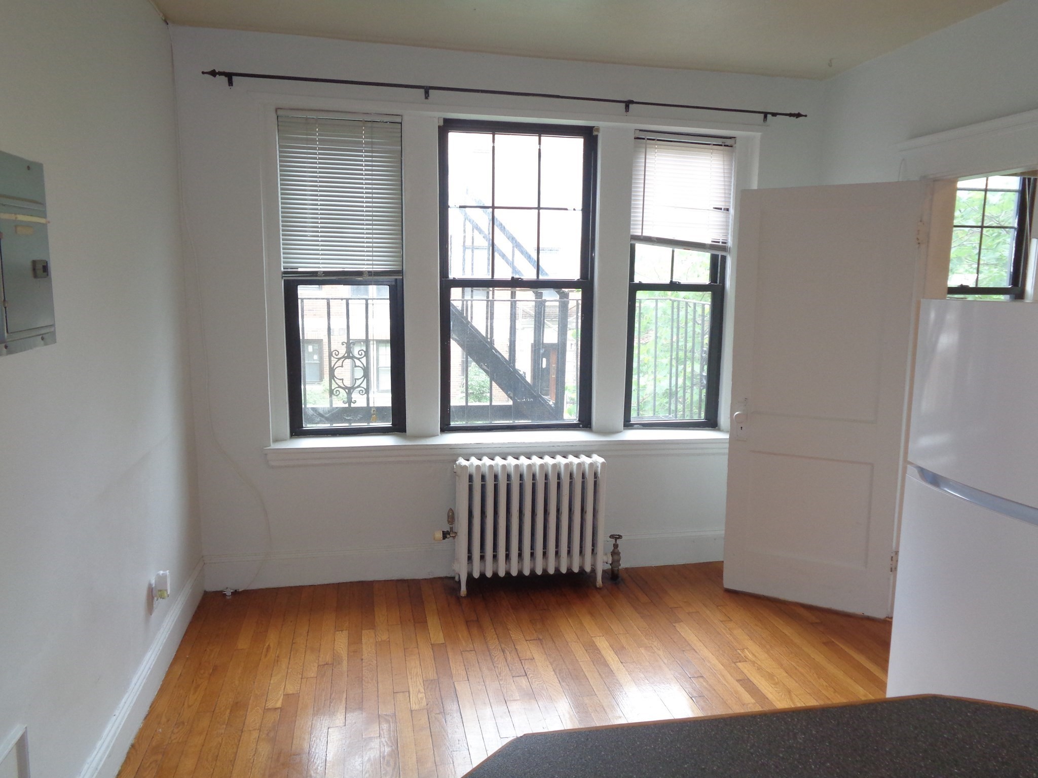 66 Queensberry Street # 315 Property Photo 3