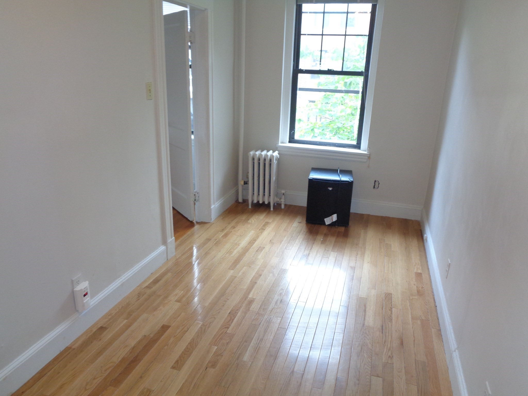 66 Queensberry Street # 315 Property Photo 4