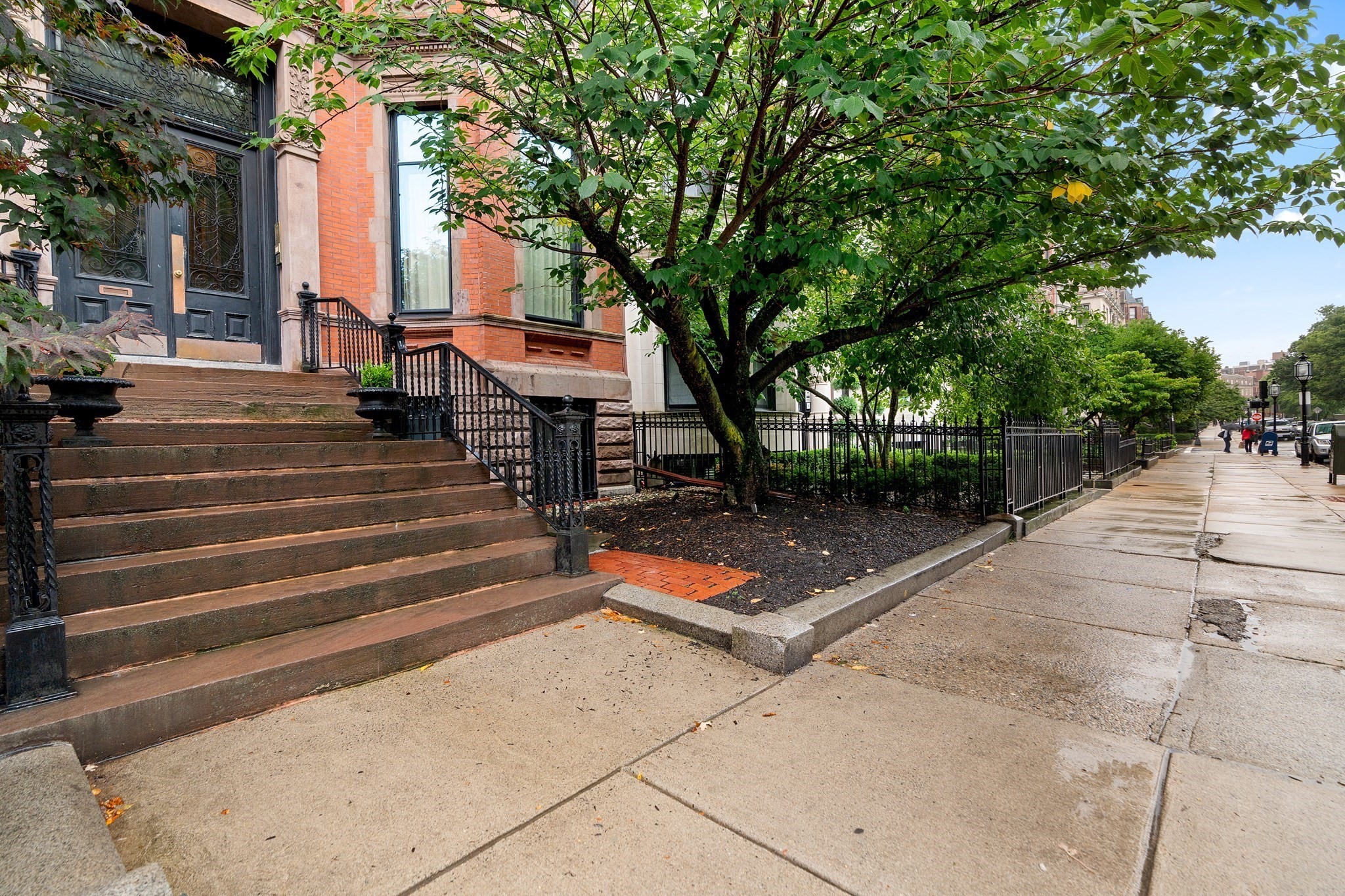 302 Commonwealth Ave # C Property Photo 19