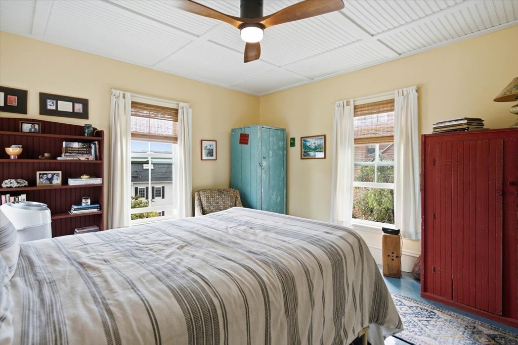 1 Olive Street Property Photo 20
