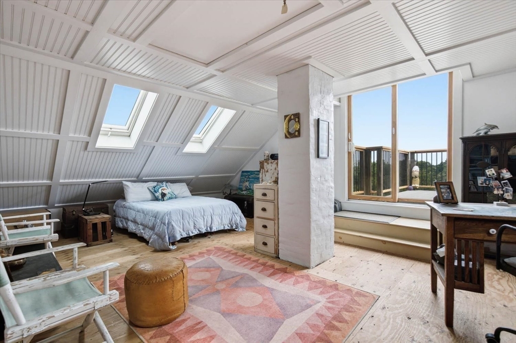 1 Olive Street Property Photo 26
