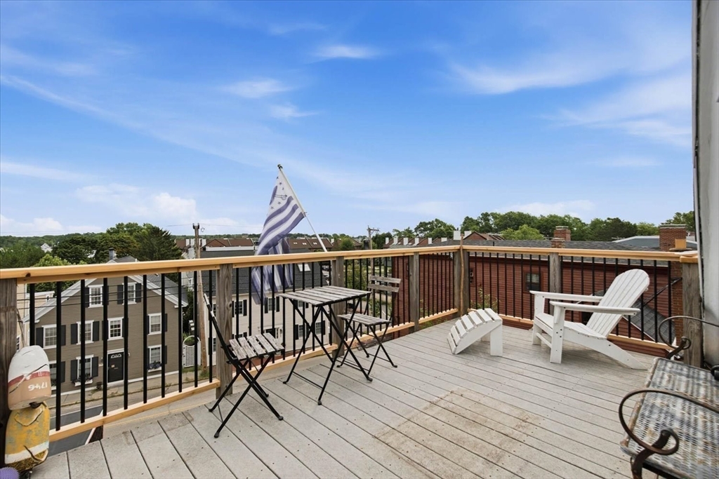 1 Olive Street Property Photo 29