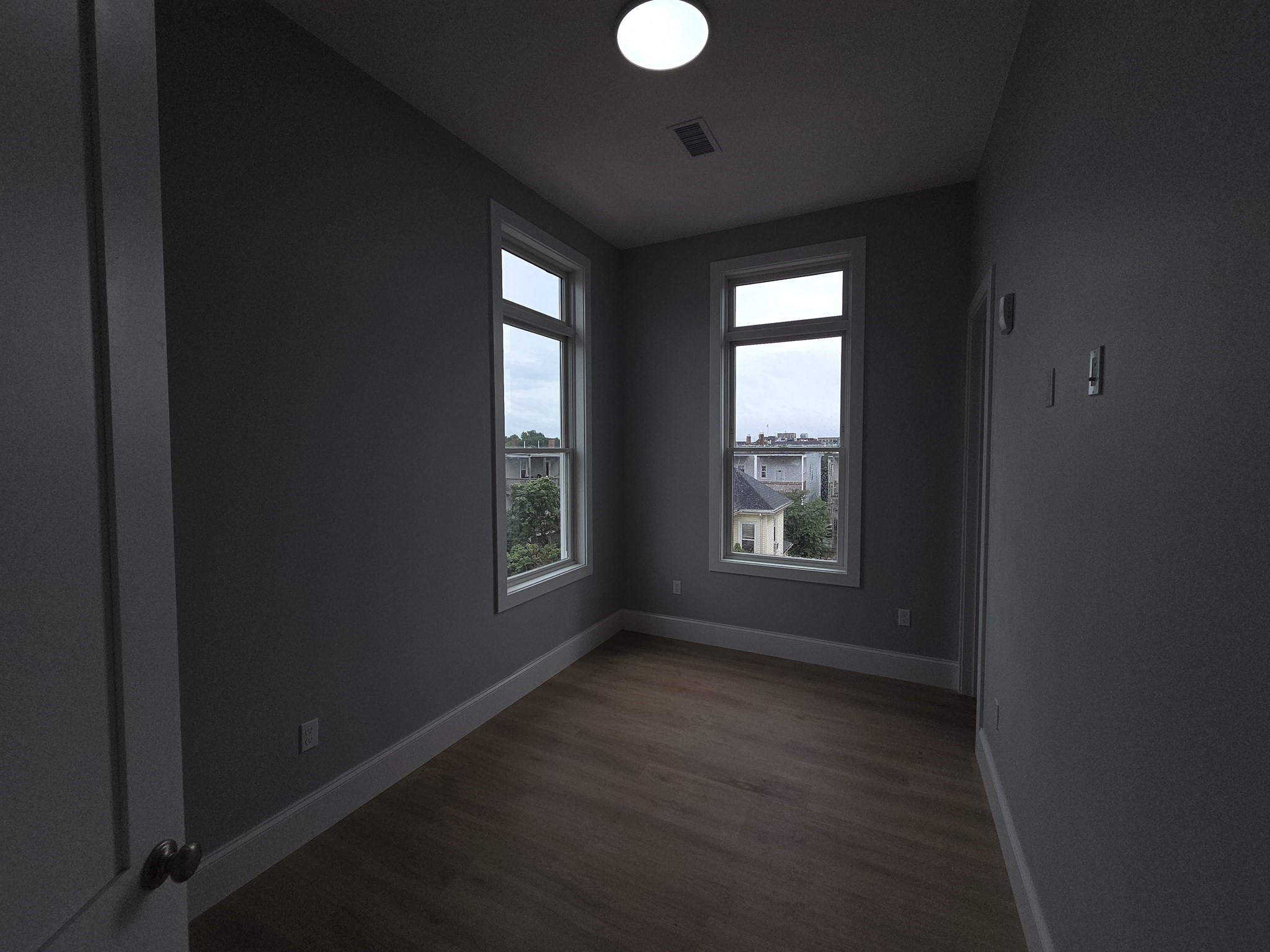7 Thornley Street # 3 Property Photo 12