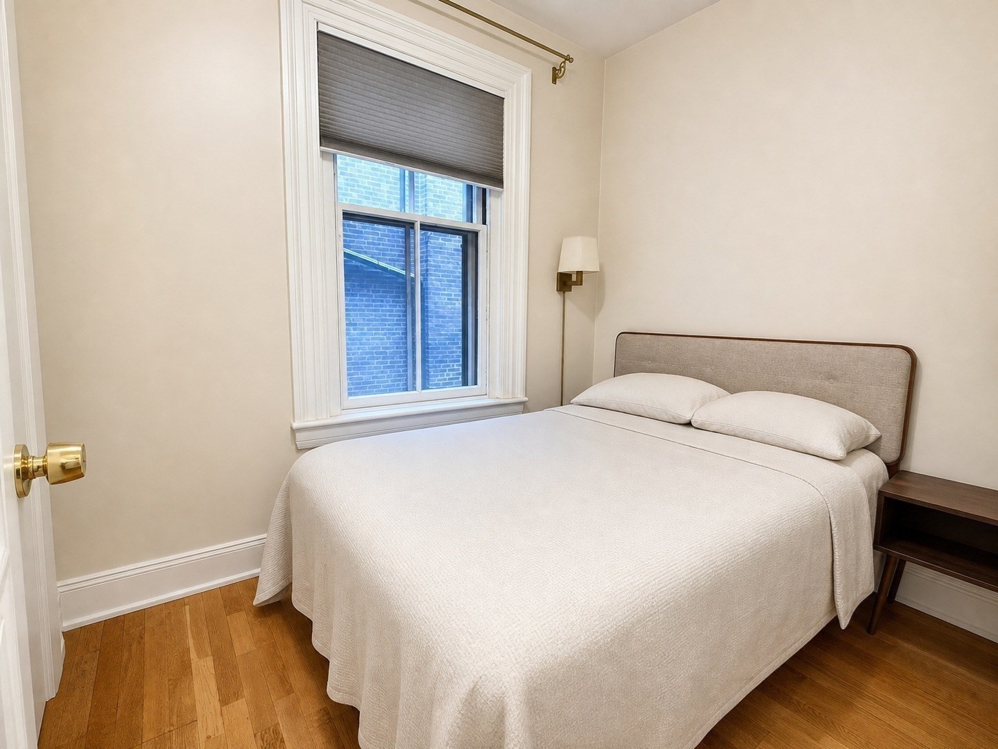 244 Beacon St # 3c Property Photo 9