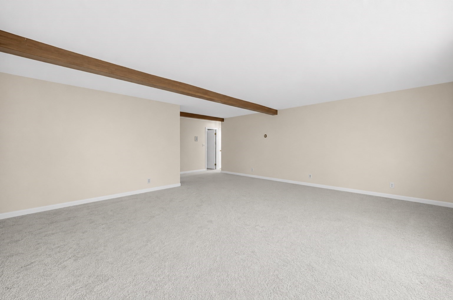 5 Longwood Drive # 205 Property Photo 6