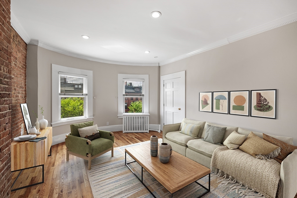 462 Massachusetts Avenue # 4 Property Photo 1