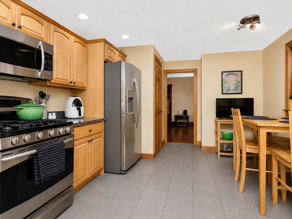 1236 Salem Street # 1236 Property Photo 4