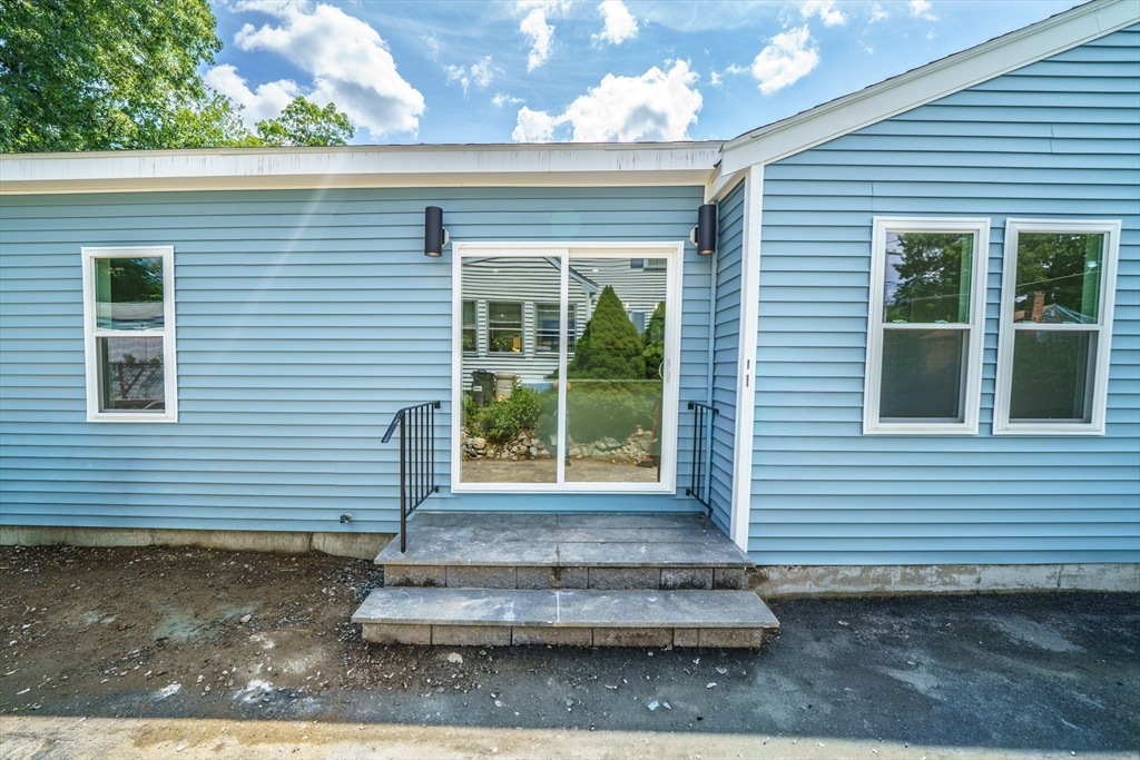 124 Magoun Ave Property Photo 26